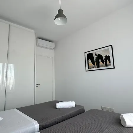 Elysia Park Premium Apartament Pafos