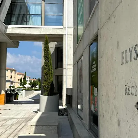 Elysia Park Premium Apartament