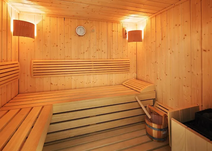 Elysia Park Premium 파포스