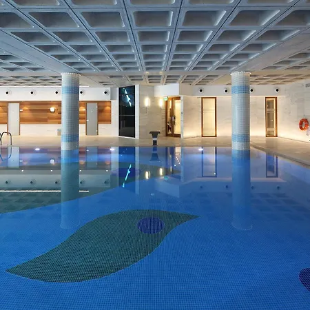 Elysia Park Premium Apartmán