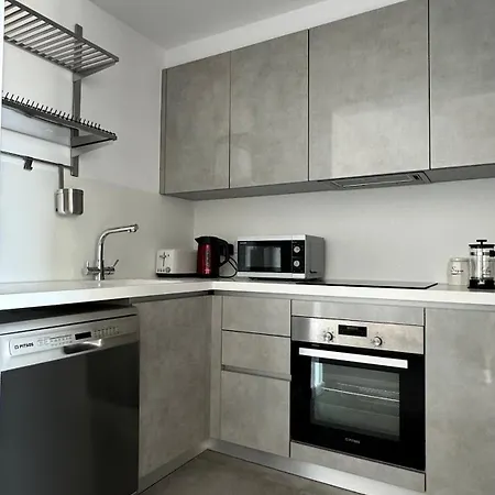 Elysia Park Premium *